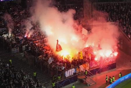 CHL03-FRANCFORT-OM 01.jpg